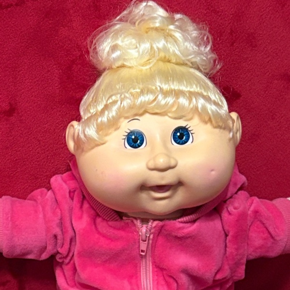Cabbage Patch Doll Baby Land Exclusive 2021 with Blonde Hair and blue eyes toy